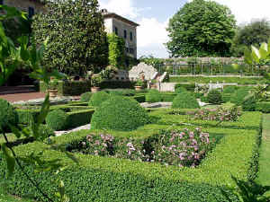 Badia a Coltibuono Renaissance garden